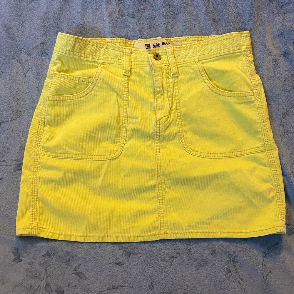 GAP Mini Skirt